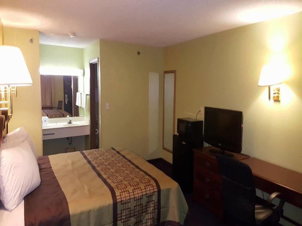 Motel 6-Grand Rivers, Ky מראה חיצוני תמונה